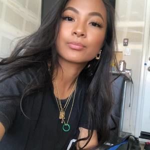 Meet your Posher, Victoria